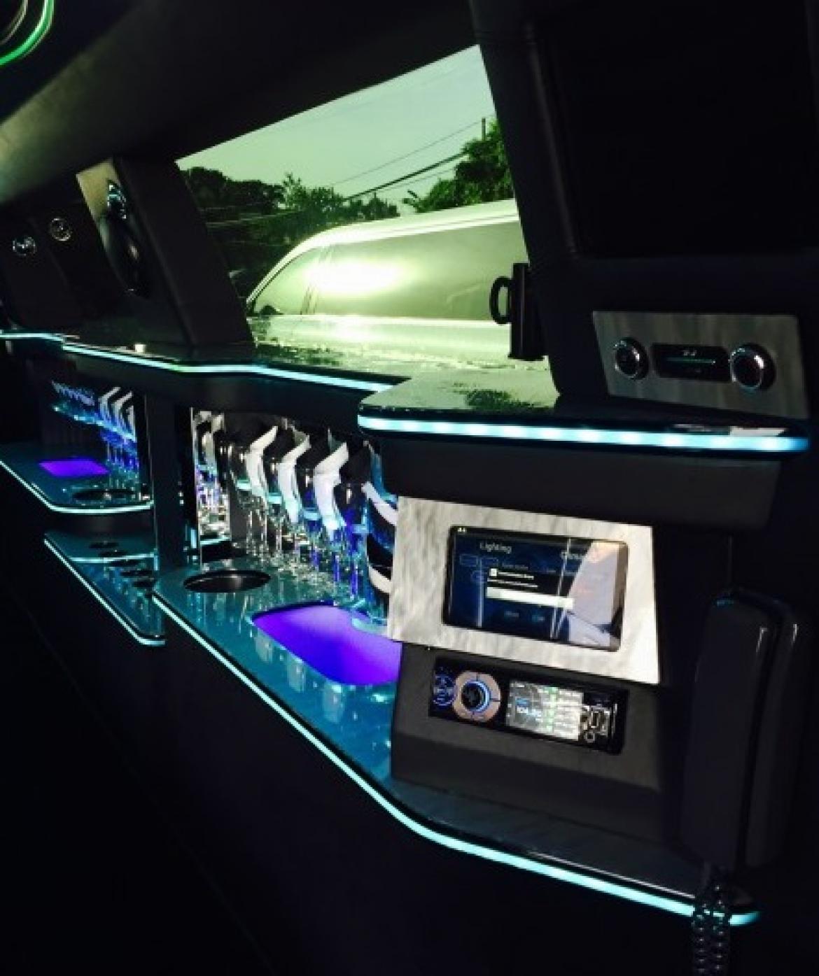 Photo of Limousine for sale: 2014 Lincoln MKT 5-Door 14-Pass 4WD 180" by Limos by Moonlight