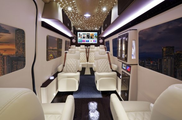 2019 Mercedes-Benz Limitless Edition © Sprinter Sprinter for Sale in SAN ANTONIO, TX - Photo 3