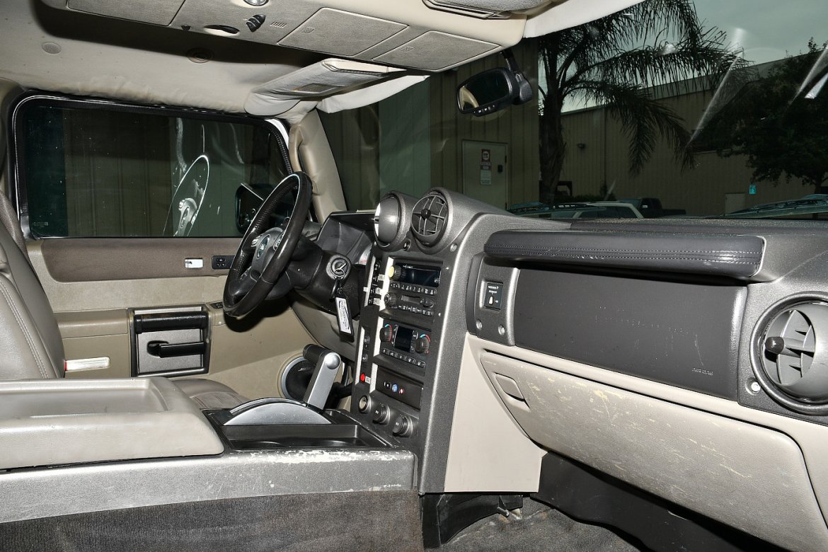 SUV Stretch for Sale in Fontana, CA - Photo 9