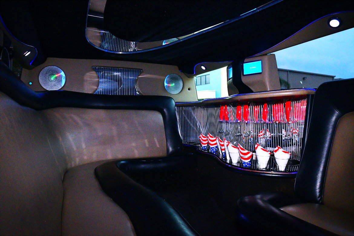 SUV Stretch for Sale in Fontana, CA - Photo 12