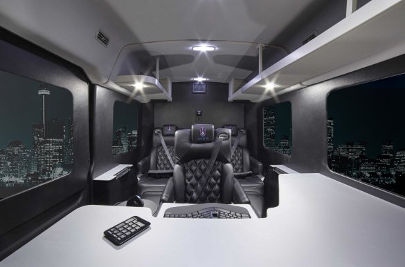 2018 Mercedes-Benz Sprinter Sprinter for Sale in SAN ANTONIO, TX - Photo 3