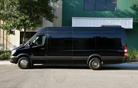 2015 Mercedes-Benz Sprinter 3500 Sprinter for Sale in Fontana, CA - Photo 2