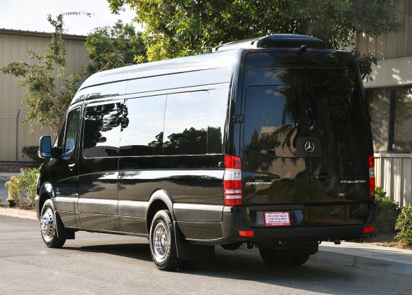 2015 Mercedes-Benz Sprinter 3500 Sprinter for Sale in Fontana, CA - Photo 3