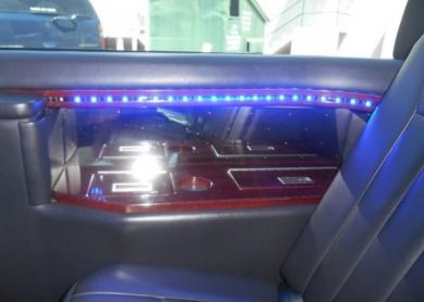 2011 DaBryan Lincoln Towncar 5-Door Limousine