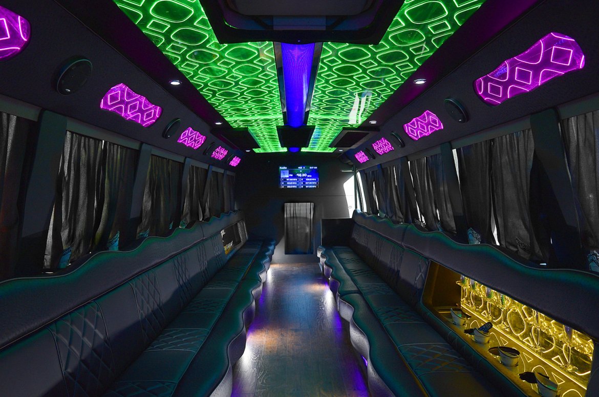 Limo Bus for Sale in Fontana, CA - Photo 14