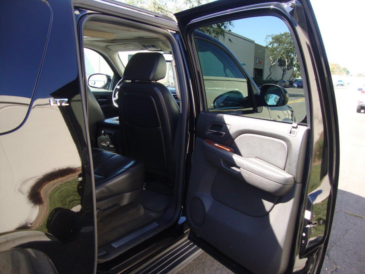 SUV for Sale in Carson, CA - Photo 14