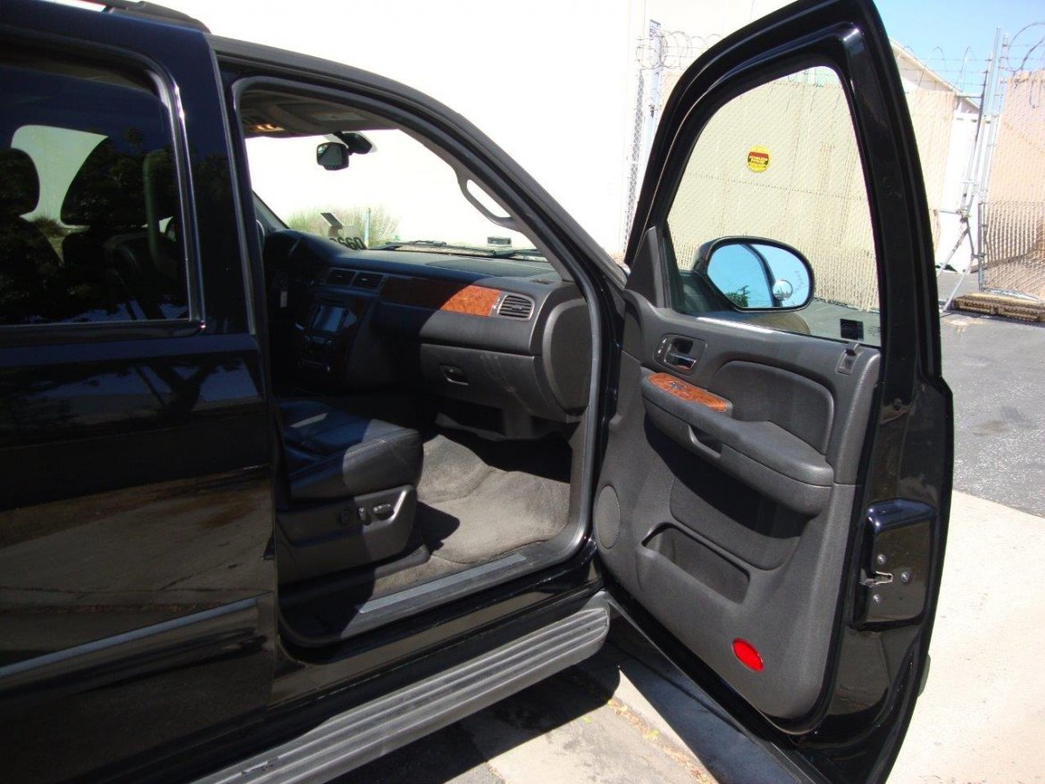 SUV for Sale in Carson, CA - Photo 17