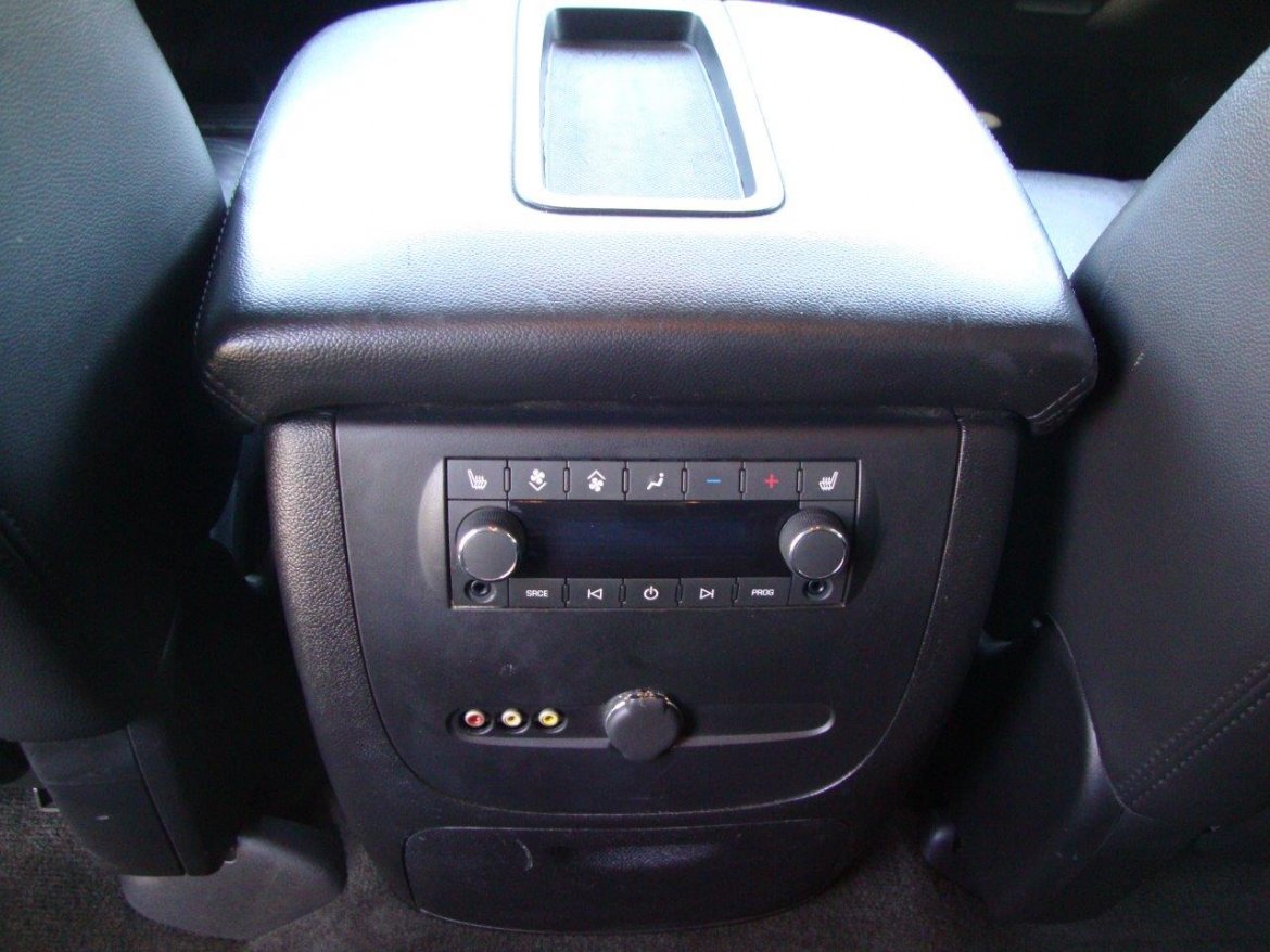 SUV for Sale in Carson, CA - Photo 21