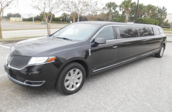 2015 ECB Lincoln MKT Stretch Limousine