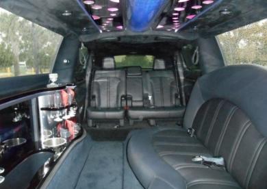 2015 ECB Lincoln MKT Stretch Limousine