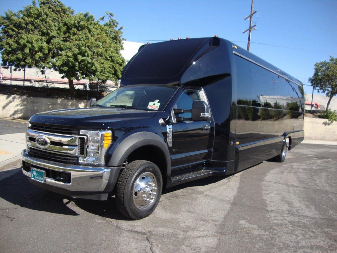 Limousine for Sale in Carson, CA - Photo 19