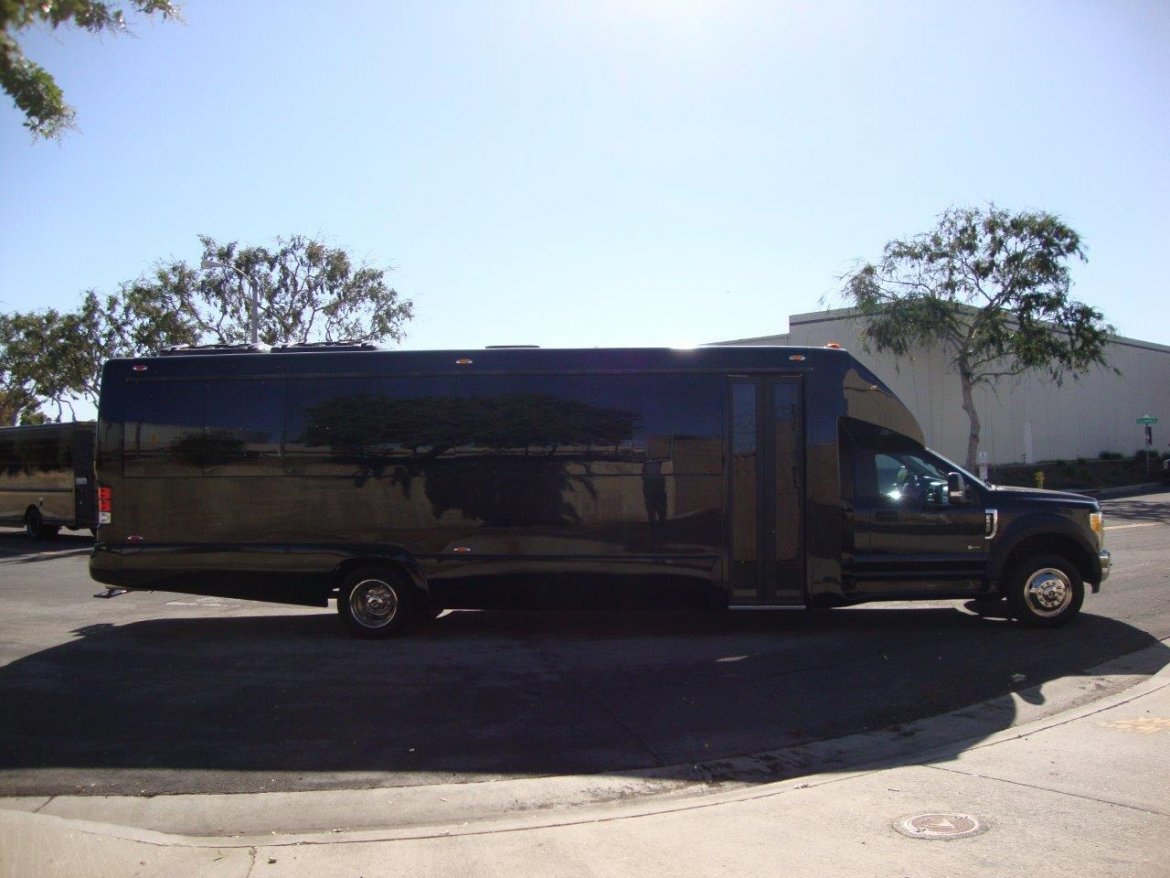 Limousine for Sale in Carson, CA - Photo 24