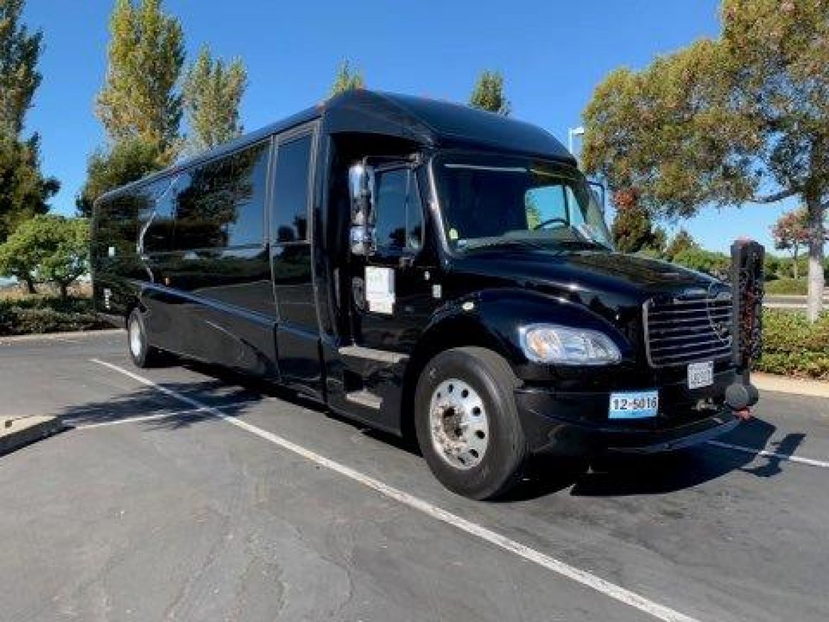 Executive Shuttle for sale: 2015 Freightliner M2 by Grech Motors