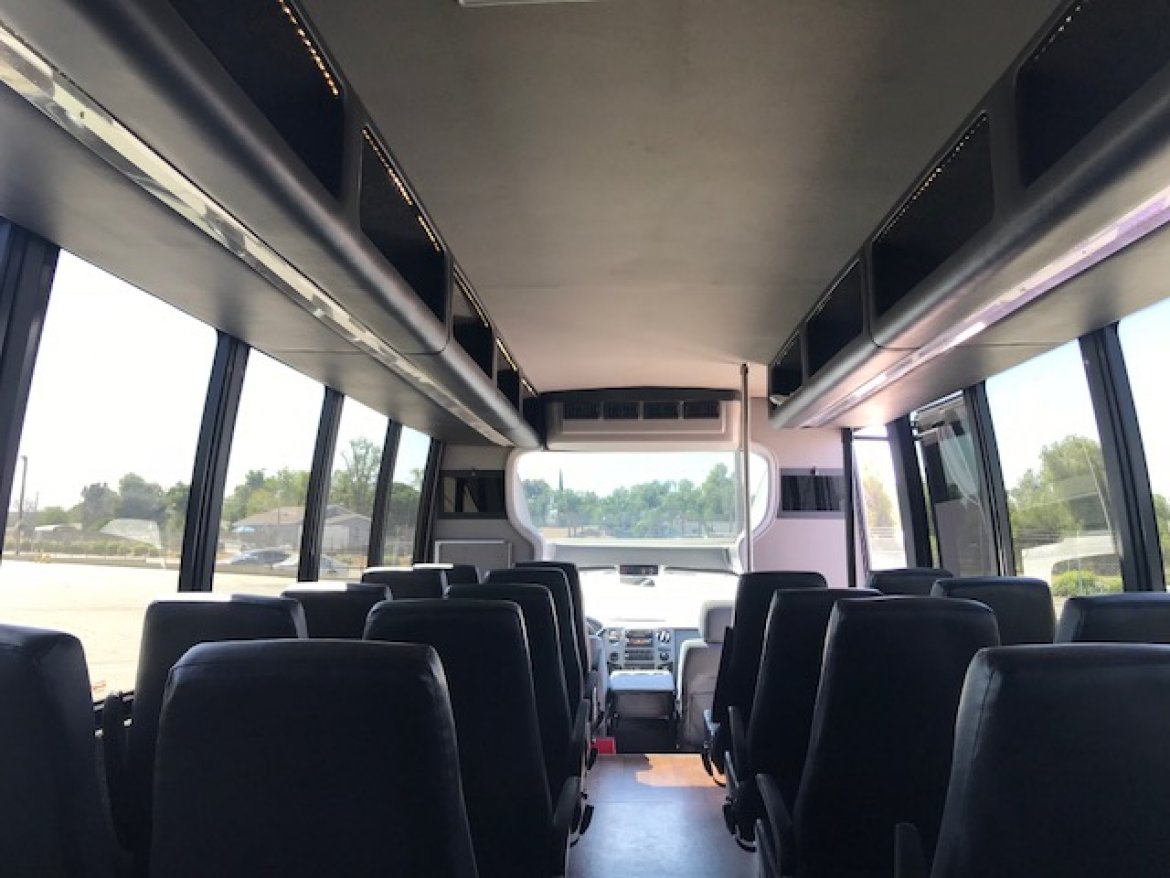 Executive Shuttle for Sale in Riverside, CA - Photo 13