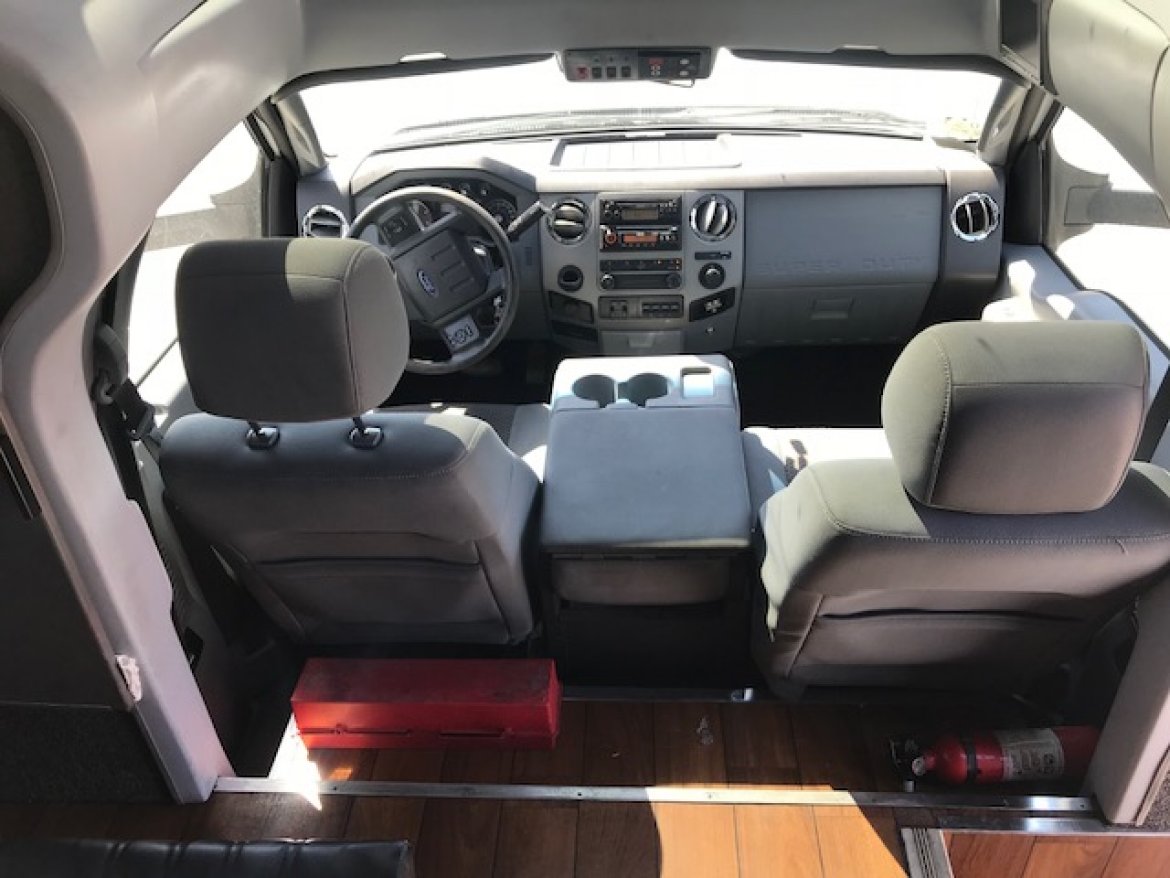 Executive Shuttle for Sale in Riverside, CA - Photo 15
