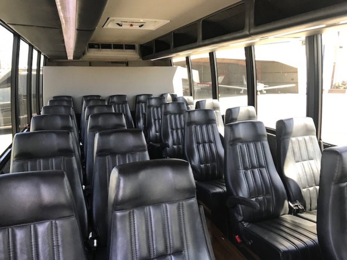 Executive Shuttle for Sale in Riverside, CA - Photo 17