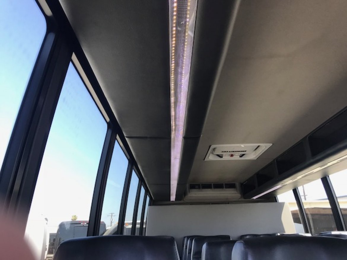 Executive Shuttle for Sale in Riverside, CA - Photo 18