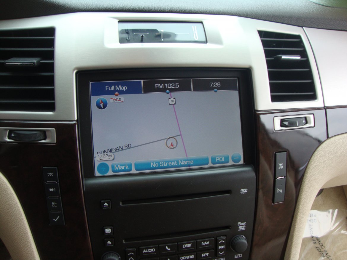 CEO SUV Mobile Office for Sale in LOCKPORT, NY - Photo 22