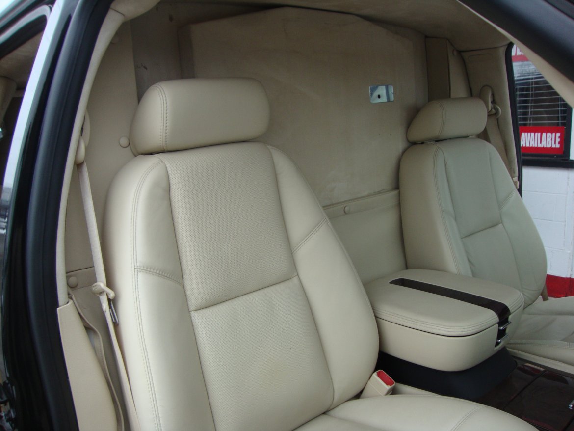 CEO SUV Mobile Office for Sale in LOCKPORT, NY - Photo 34