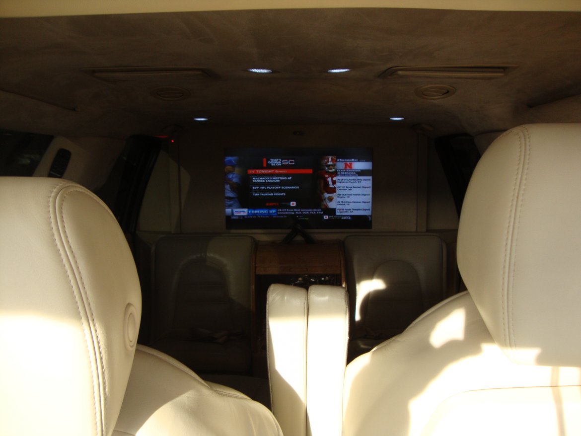 CEO SUV Mobile Office for Sale in LOCKPORT, NY - Photo 66