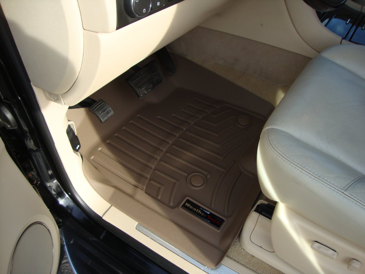CEO SUV Mobile Office for Sale in LOCKPORT, NY - Photo 19