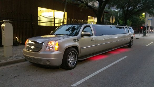 2007 GMC Yukon SUV Stretch for Sale in houston, TX - Main Photo