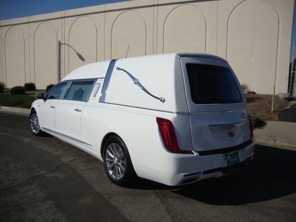 2019 Cadillac XTS Heritage Funeral for Sale in Carson, CA - Photo 3