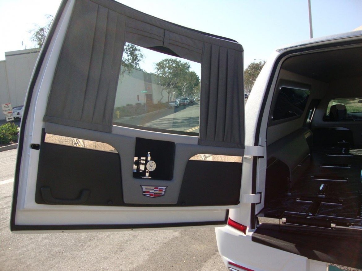 Funeral for Sale in Carson, CA - Photo 9