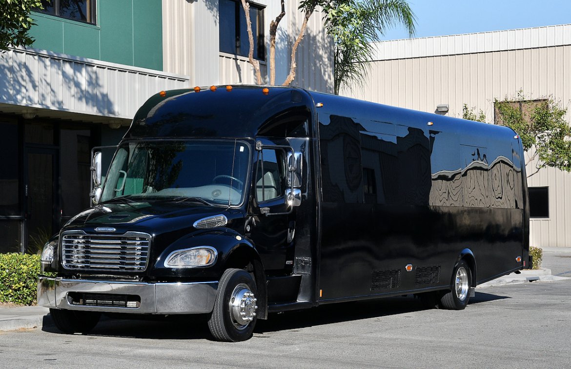 Limo Bus for Sale in Fontana, CA - Photo 4
