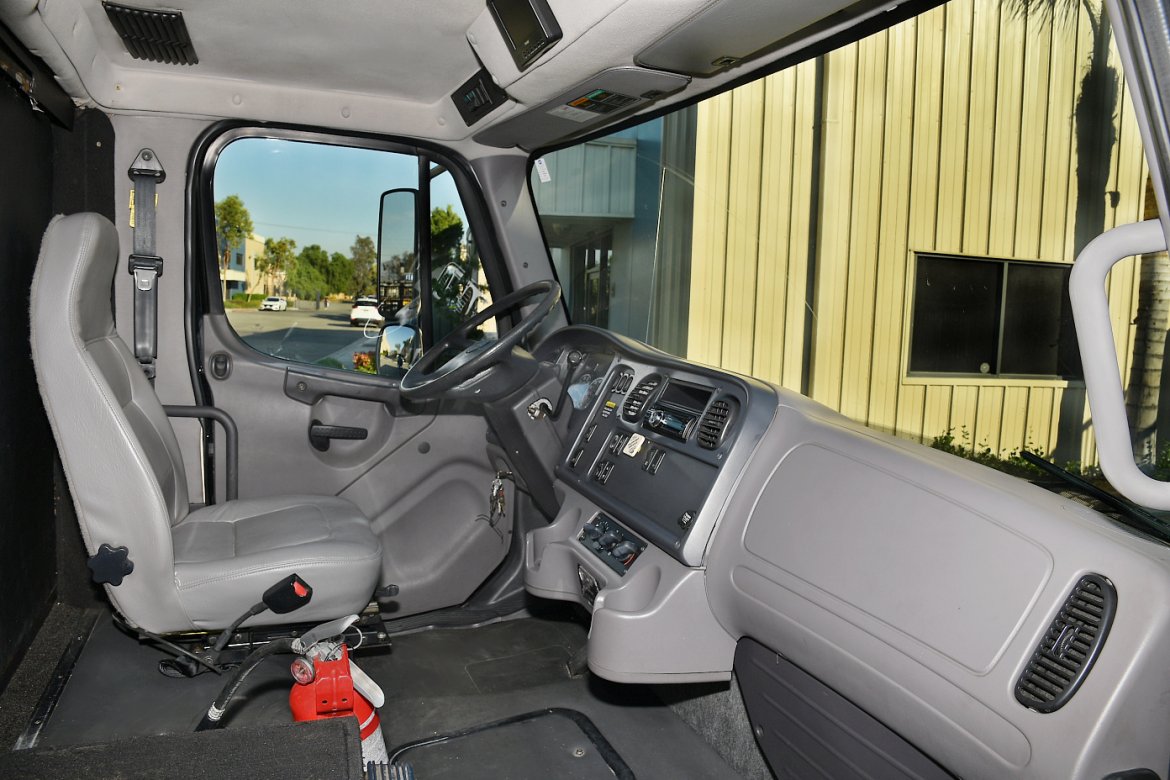 Limo Bus for Sale in Fontana, CA - Photo 10