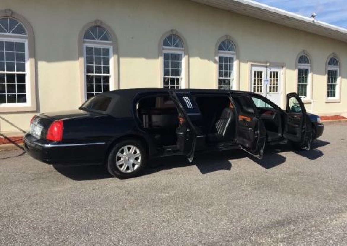 Limousine for Sale in Richmond, VA - Photo 9