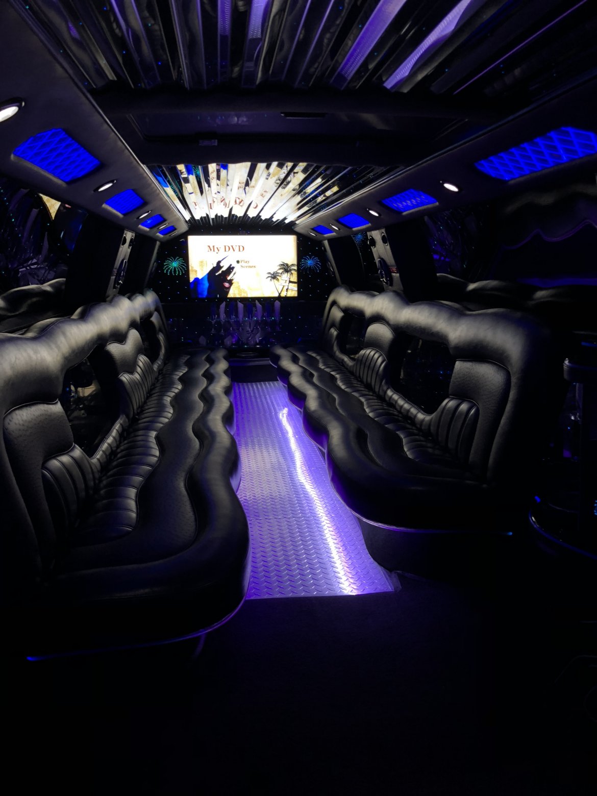 SUV Stretch for Sale in Omaha, NE - Photo 10