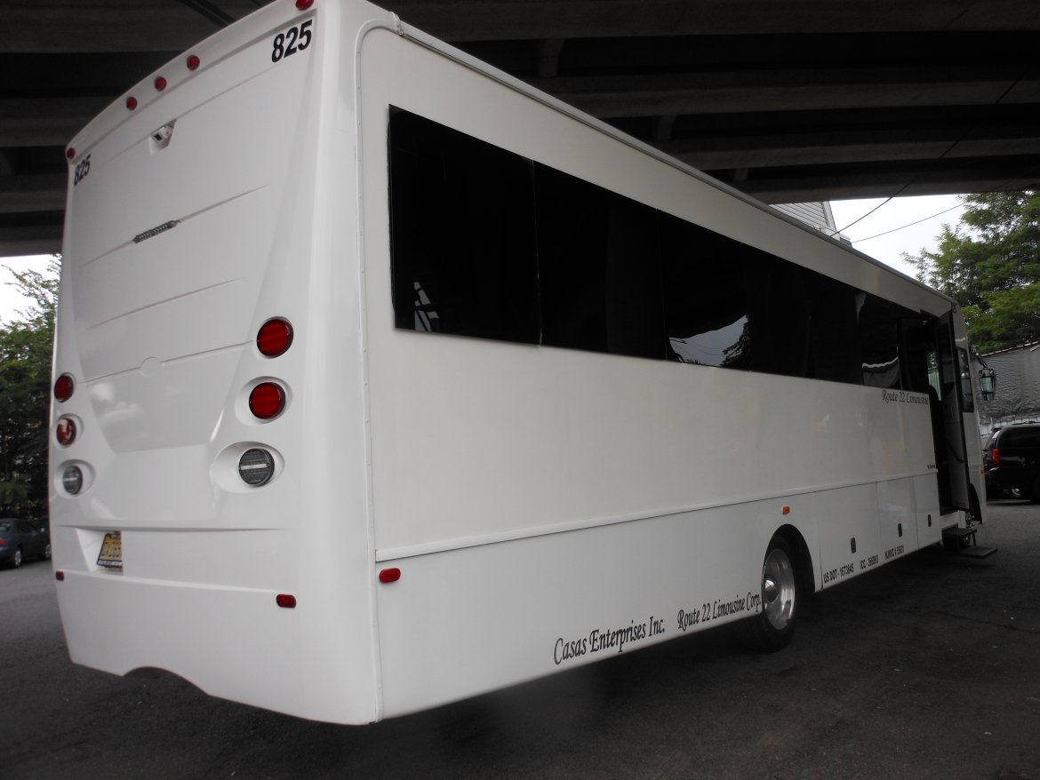 Limo Bus for Sale in Hillside, NJ - Photo 4