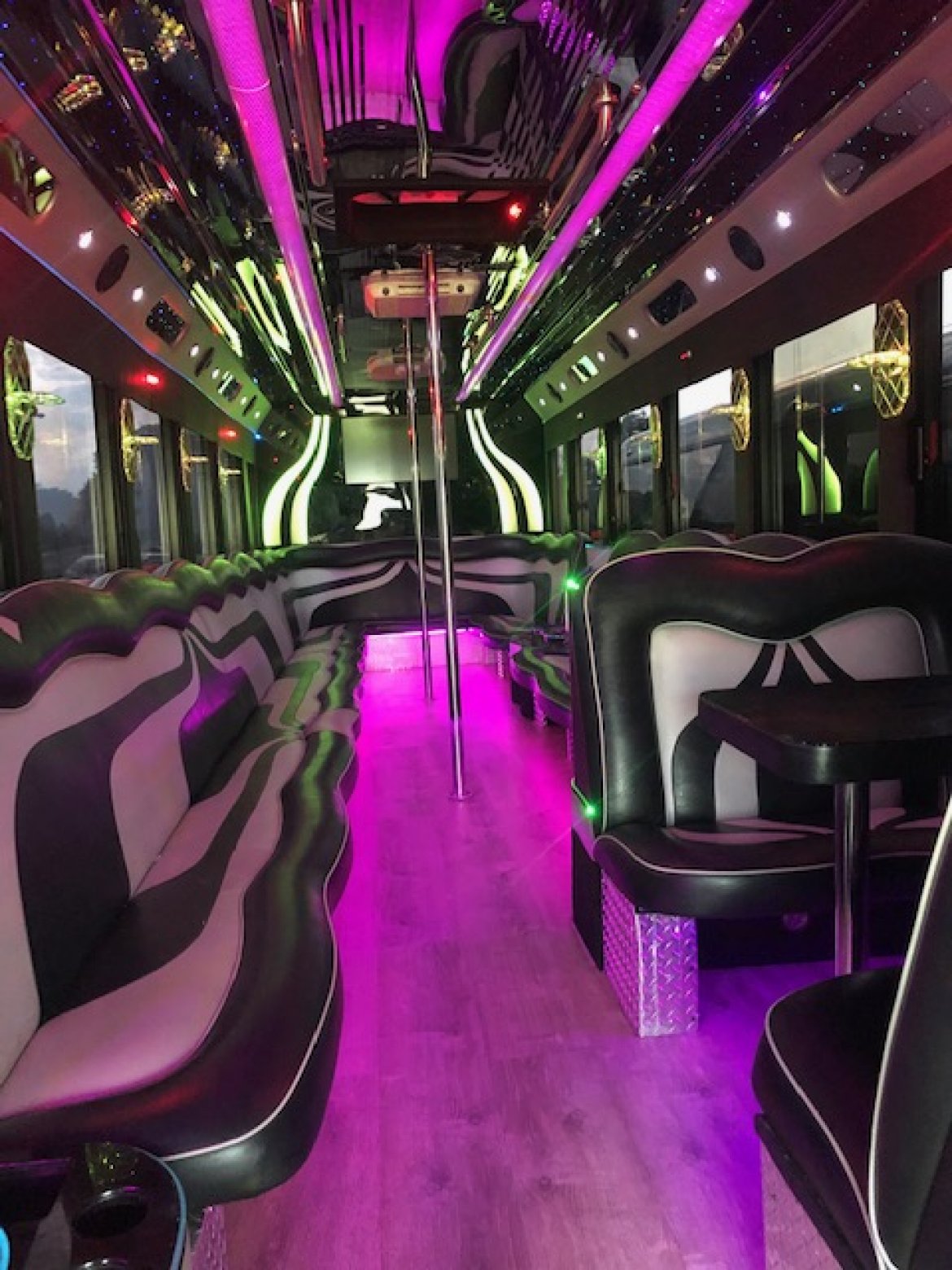 Limo Bus for Sale in Hillside, NJ - Photo 15