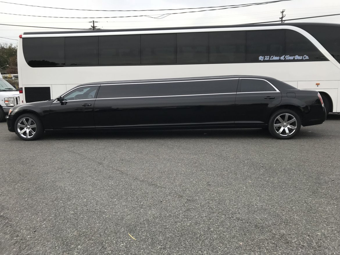 Limousine for Sale in Hillside, NJ - Photo 5