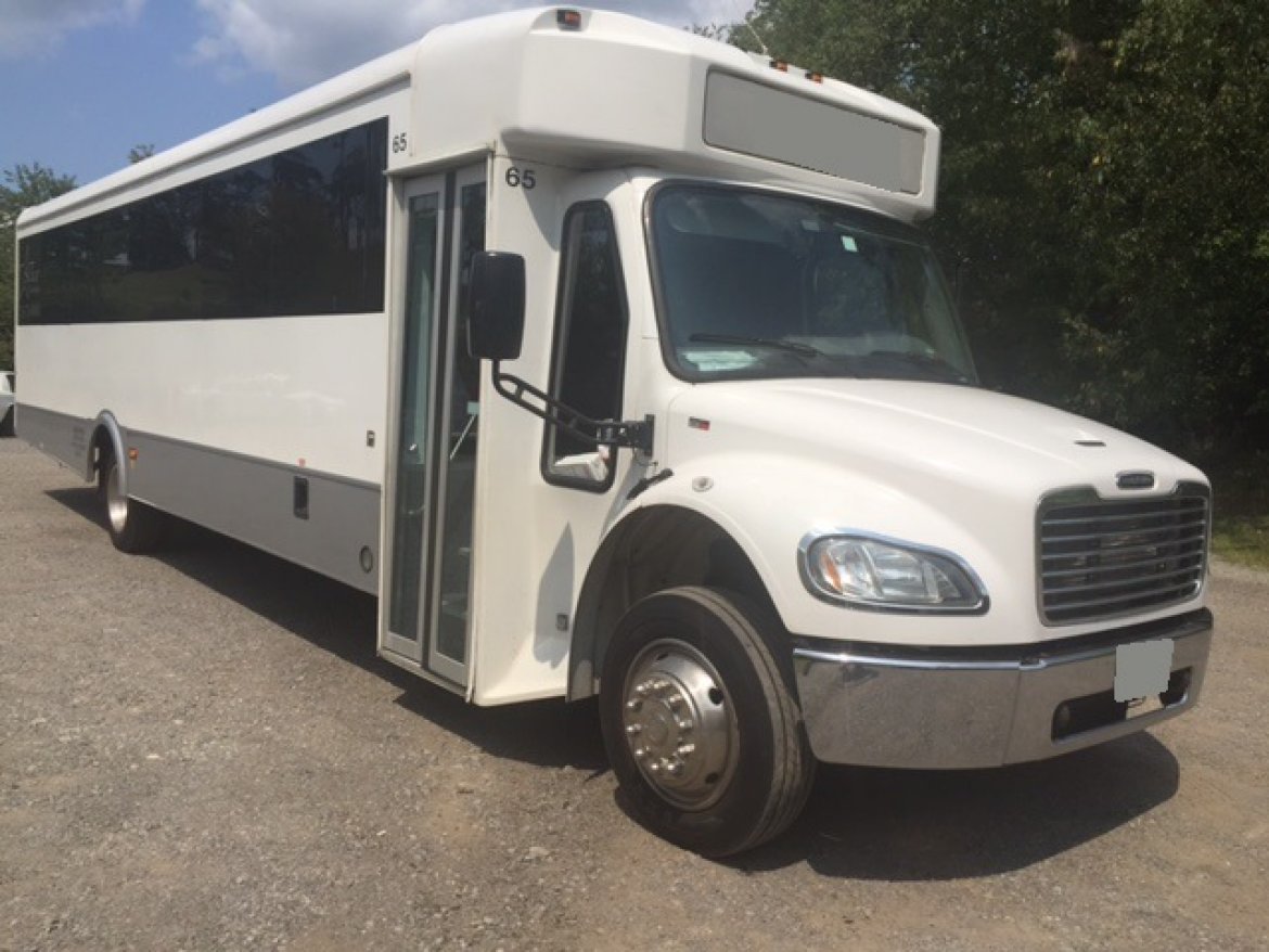Executive Shuttle for sale: 2013 Freightliner M2 by Glaval