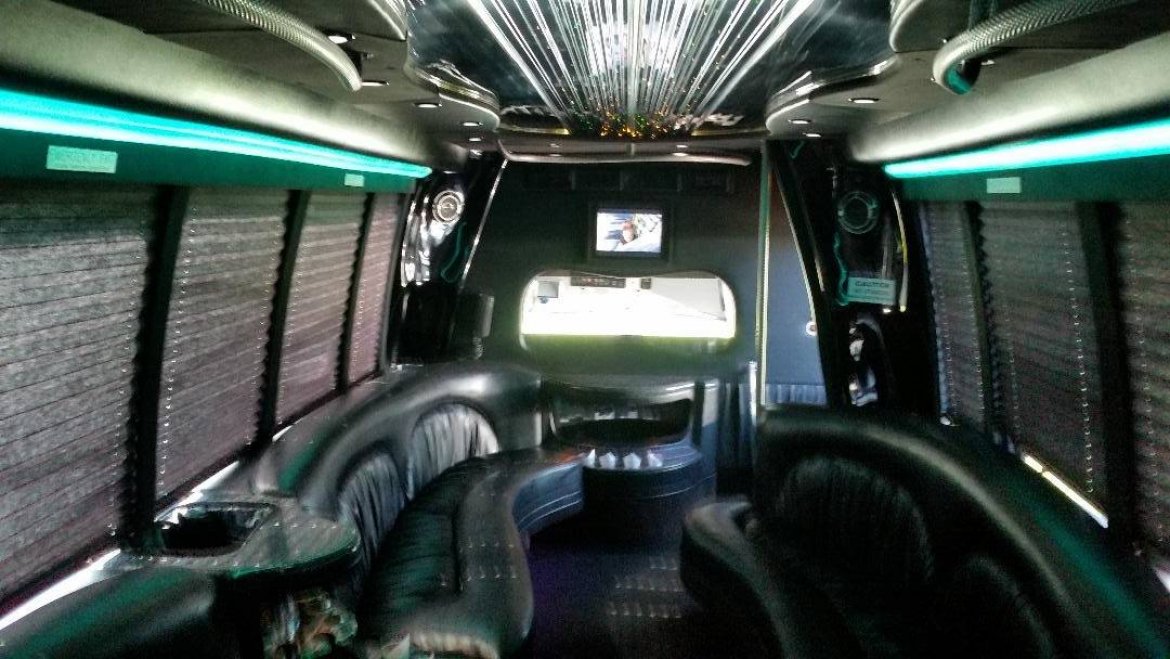 Limo Bus for Sale in Rochester, NY - Photo 7