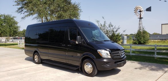 2015 Mercedes-Benz Sprinter 3500 170" EXT Sprinter for Sale in Houston, TX - Main Photo
