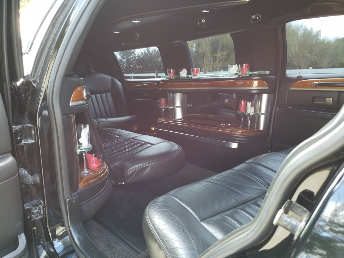 Limousine for Sale in Houston, TX - Photo 15