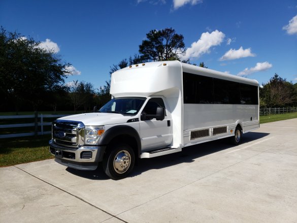 2015 Ford F550 Limo Bus for Sale in Houston, TX - Main Photo