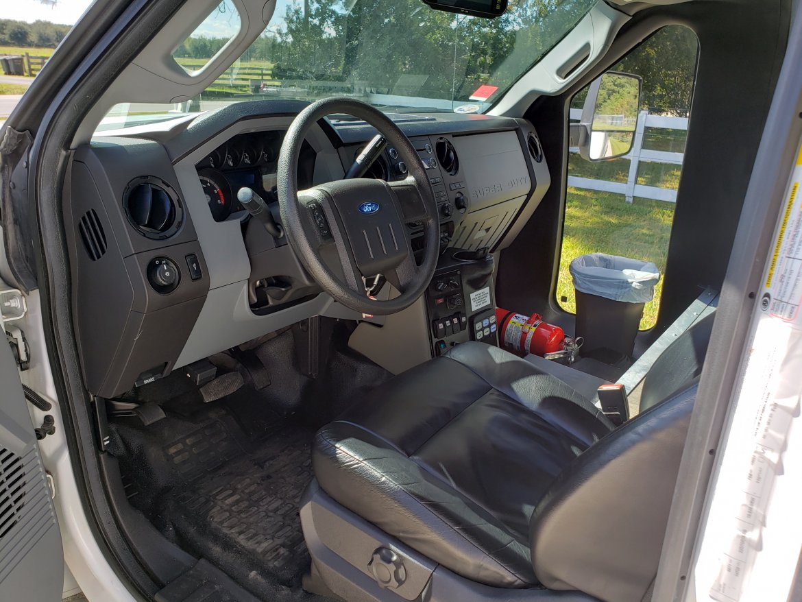 used 2015 lge ford f550 limo bus for sale