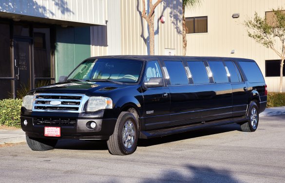 2007 Ford Expedition SUV Stretch for Sale in Fontana, CA - Photo 2