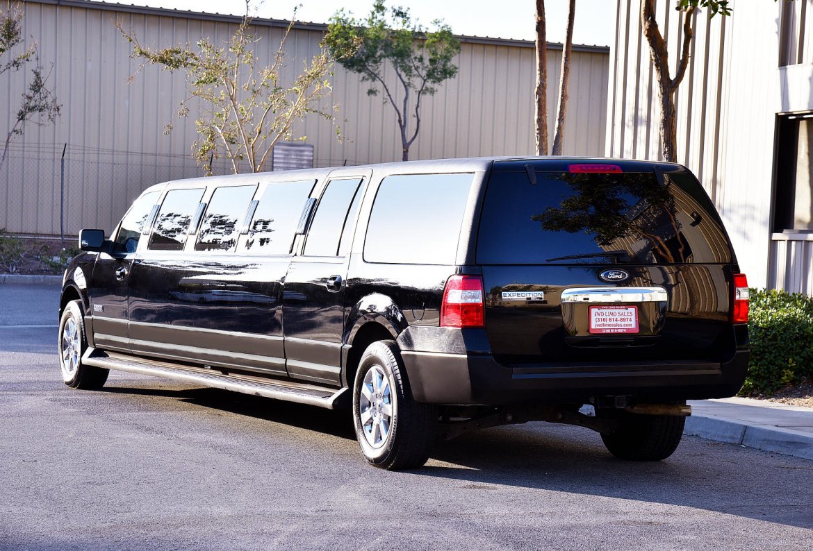 SUV Stretch for Sale in Fontana, CA - Photo 5