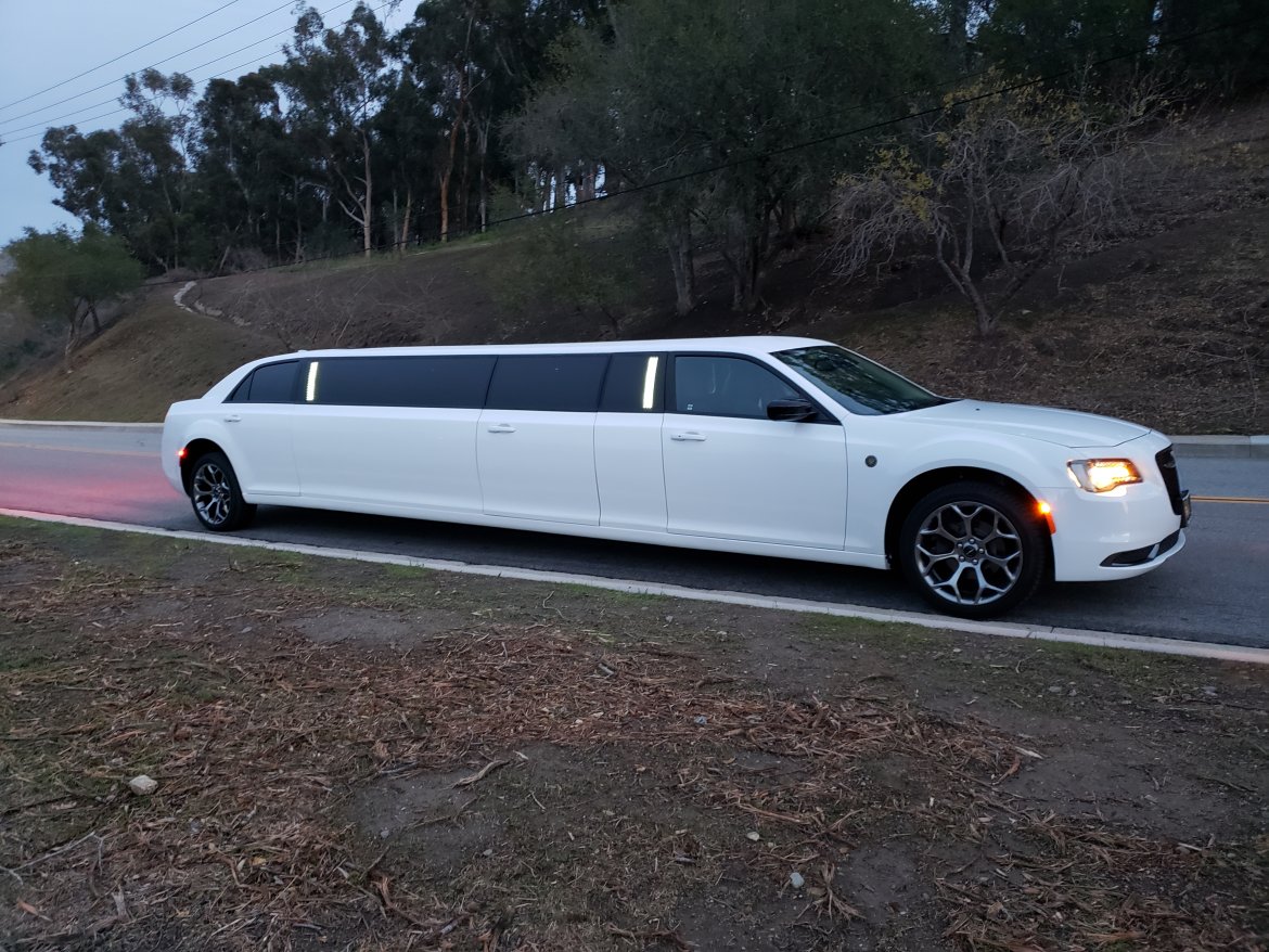 Limousine for Sale in riverside, CA - Photo 2