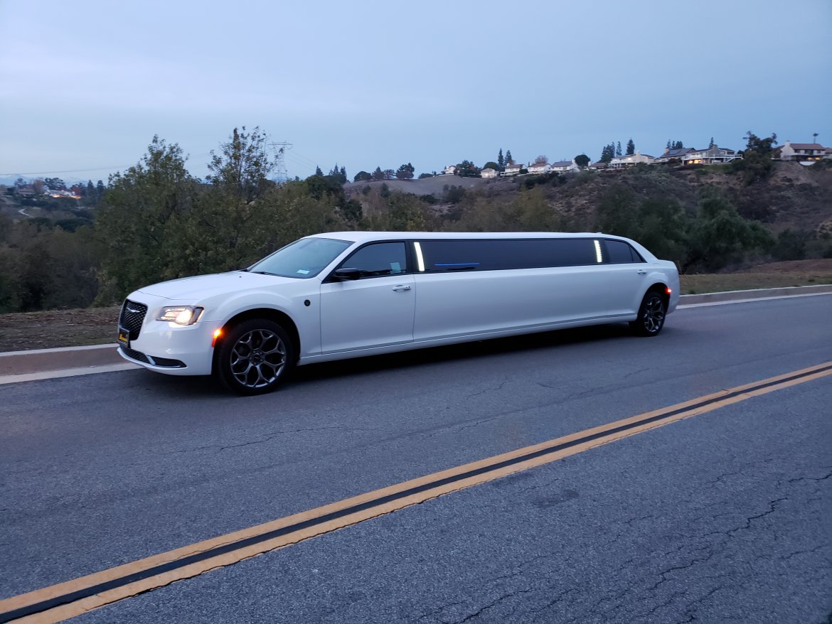 Limousine for Sale in riverside, CA - Photo 11