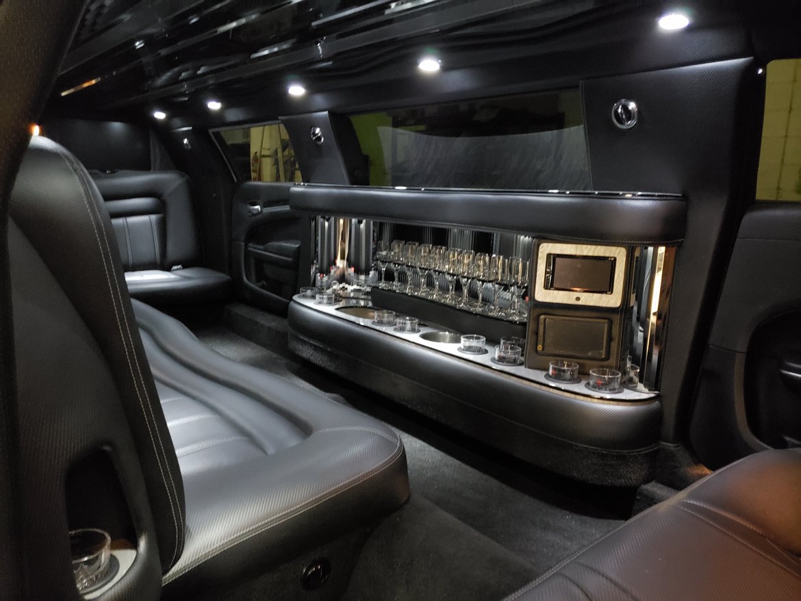 Limousine for Sale in riverside, CA - Photo 12