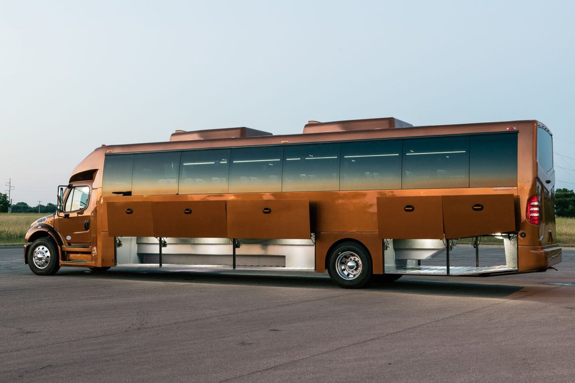 Shuttle Bus for Sale in RIVERSIDE, CA - Photo 2