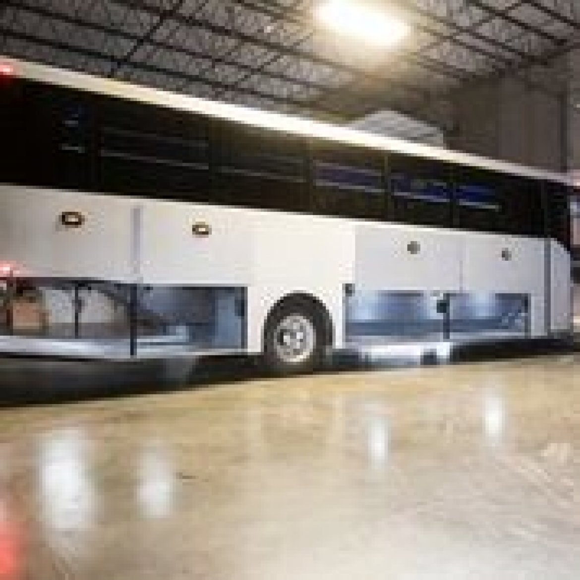 Shuttle Bus for Sale in RIVERSIDE, CA - Photo 13