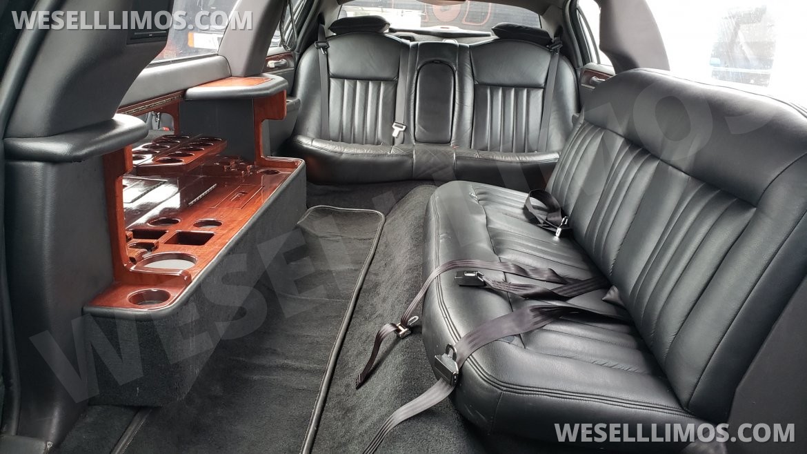 Limousine for Sale in Papillion, NE - Photo 10