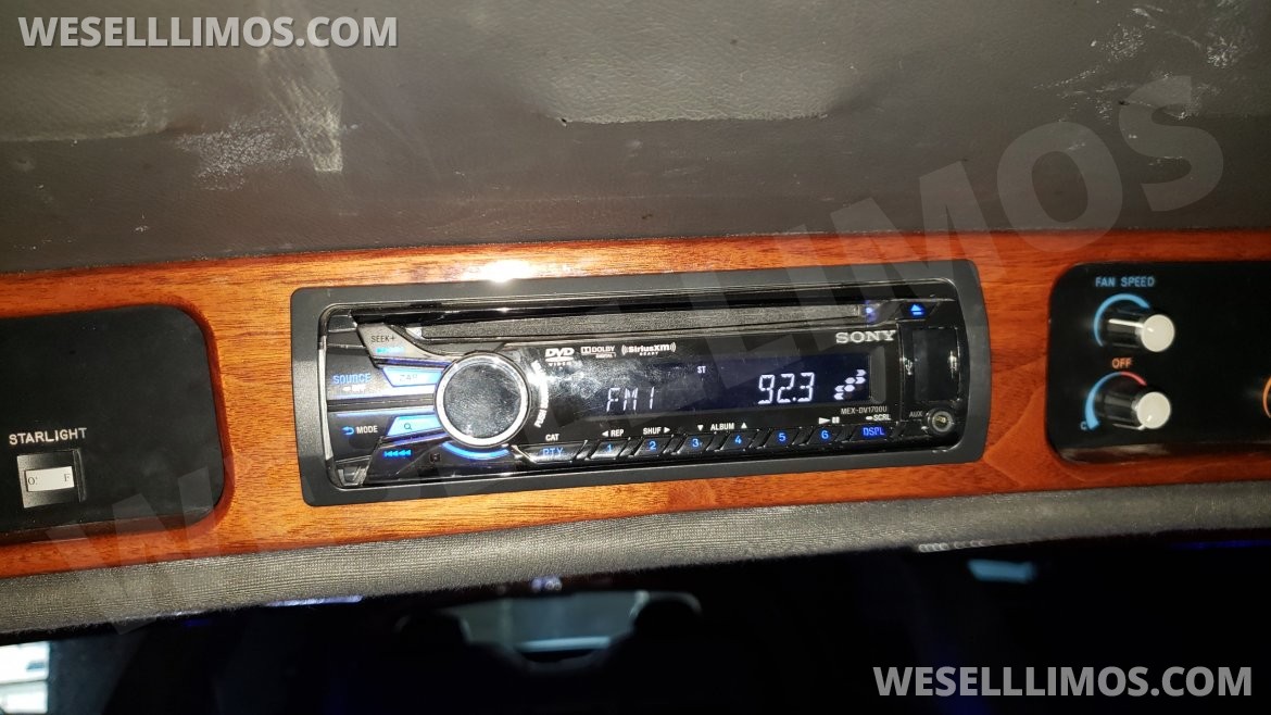 Limousine for Sale in Papillion, NE - Photo 8